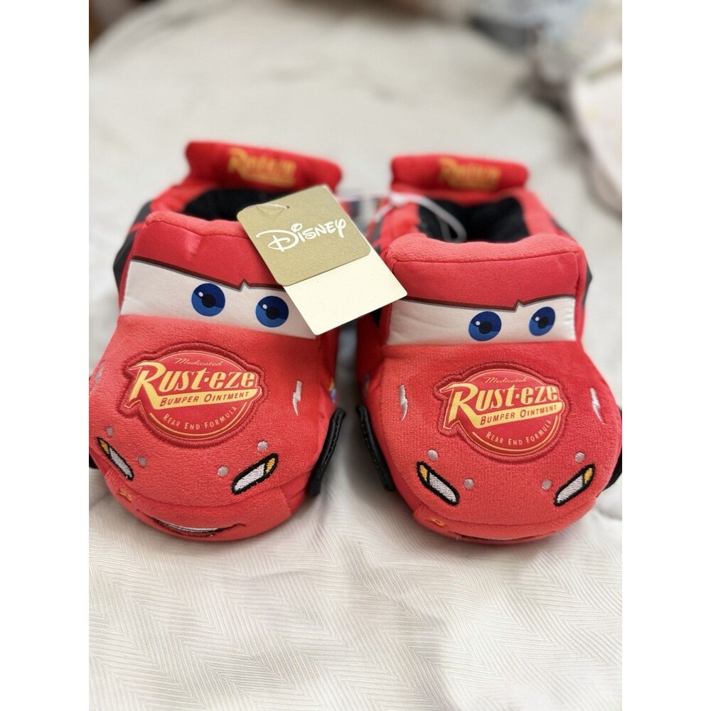 Disney Pixar Cars Lightning McQueen Slip-On Slippers size 11/12 little kid